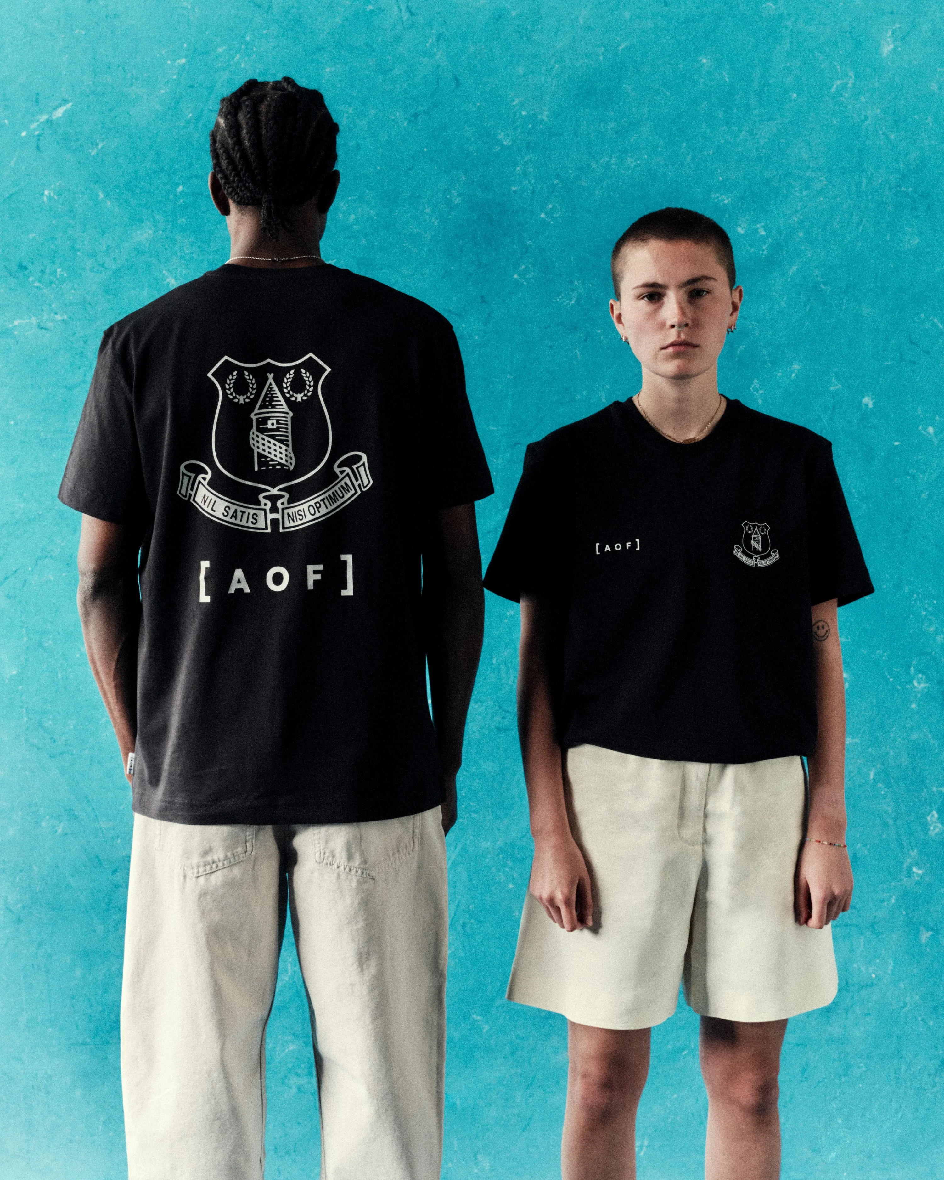 Everton Crest Tee - Image 4